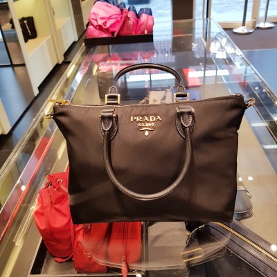 prada 1ba278